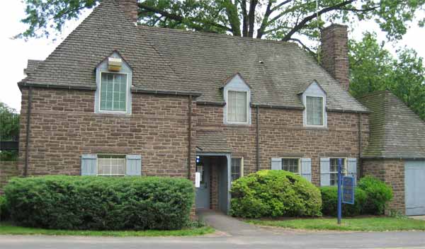 Image of building on campus