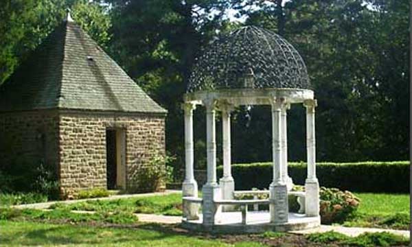 Image of campus grounds