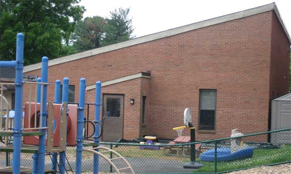 Image of building on campus