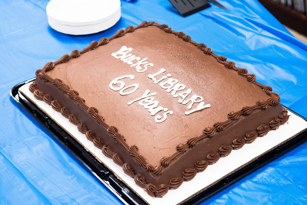 Cake that reads: Bucks Library 60 Years